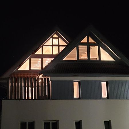 Lipno Beach Side - Riviera Apartment 伏尔塔瓦河畔利普诺 外观 照片