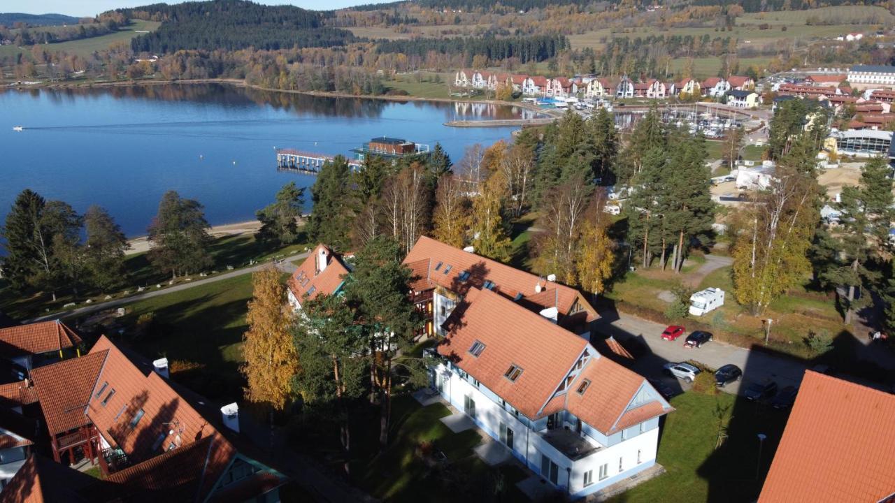 Lipno Beach Side - Riviera Apartment 伏尔塔瓦河畔利普诺 外观 照片