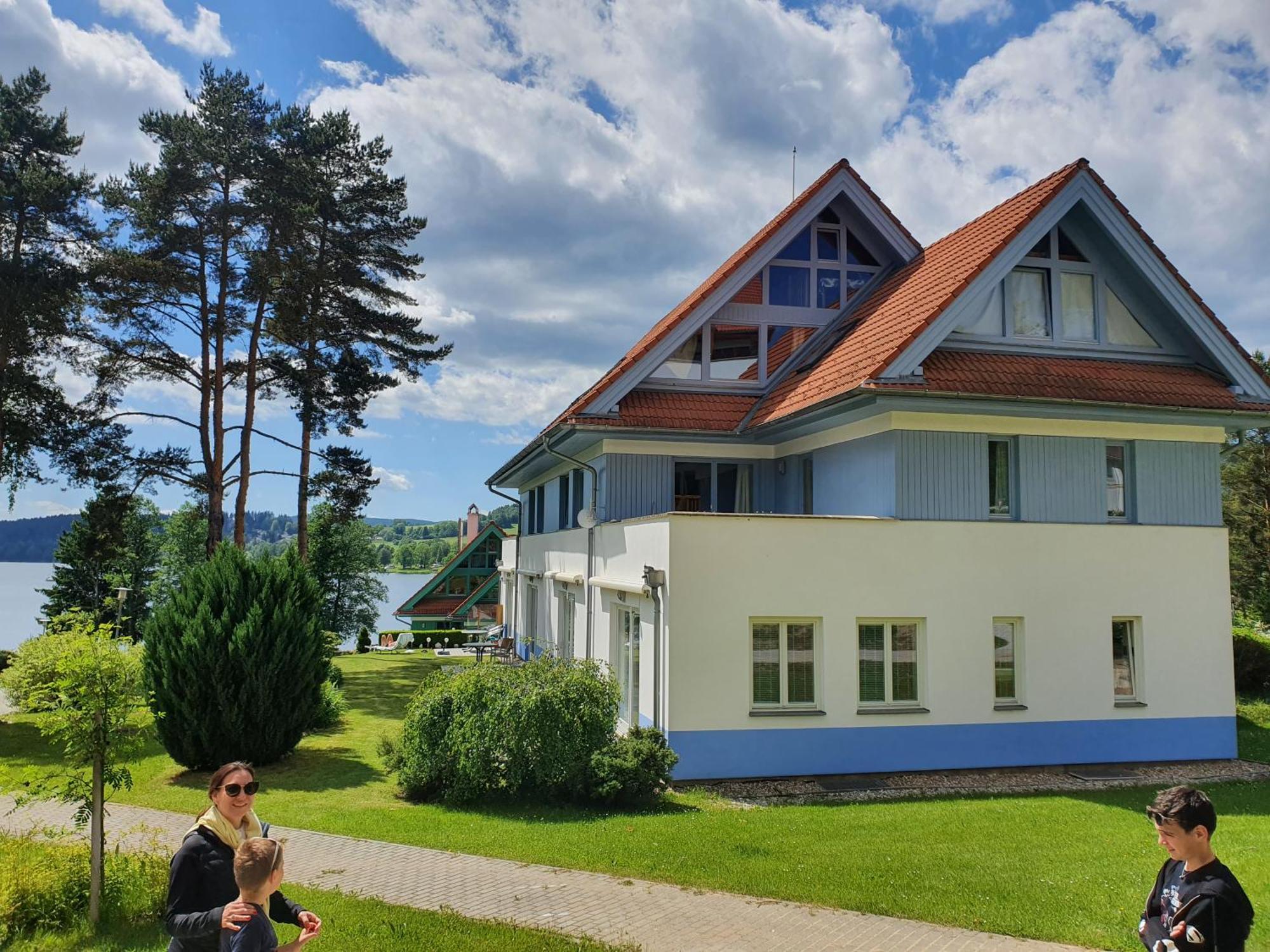Lipno Beach Side - Riviera Apartment 伏尔塔瓦河畔利普诺 客房 照片
